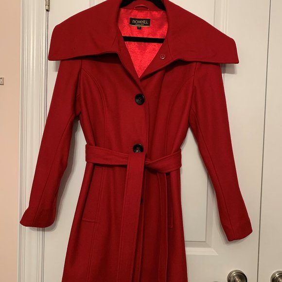 Red Coat - Picture 1 of 2